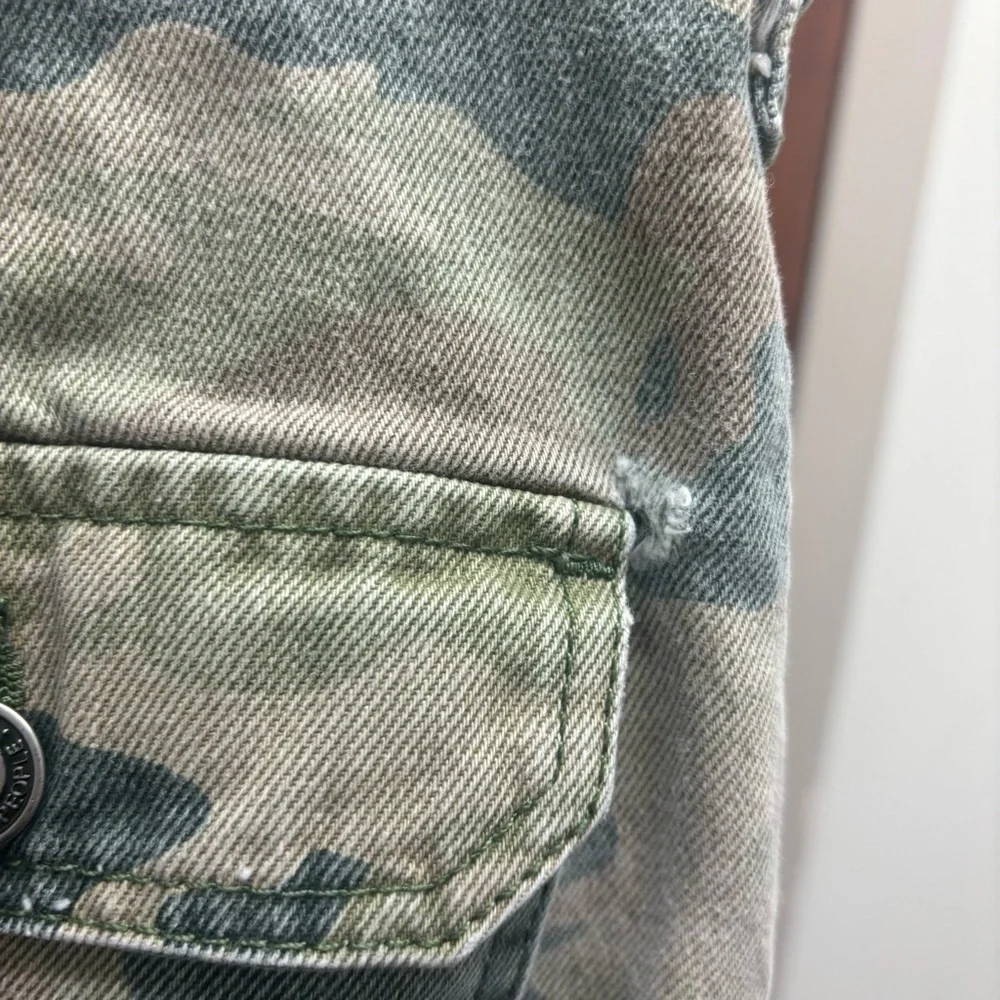 Free People Jeans Camo Remy Cropped Wide Leg High Rise - Picture 13 of 15